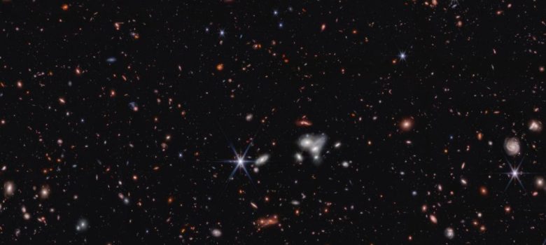 Teleskop James Webb menangkap lubang hitam supermasif aktif terjauh